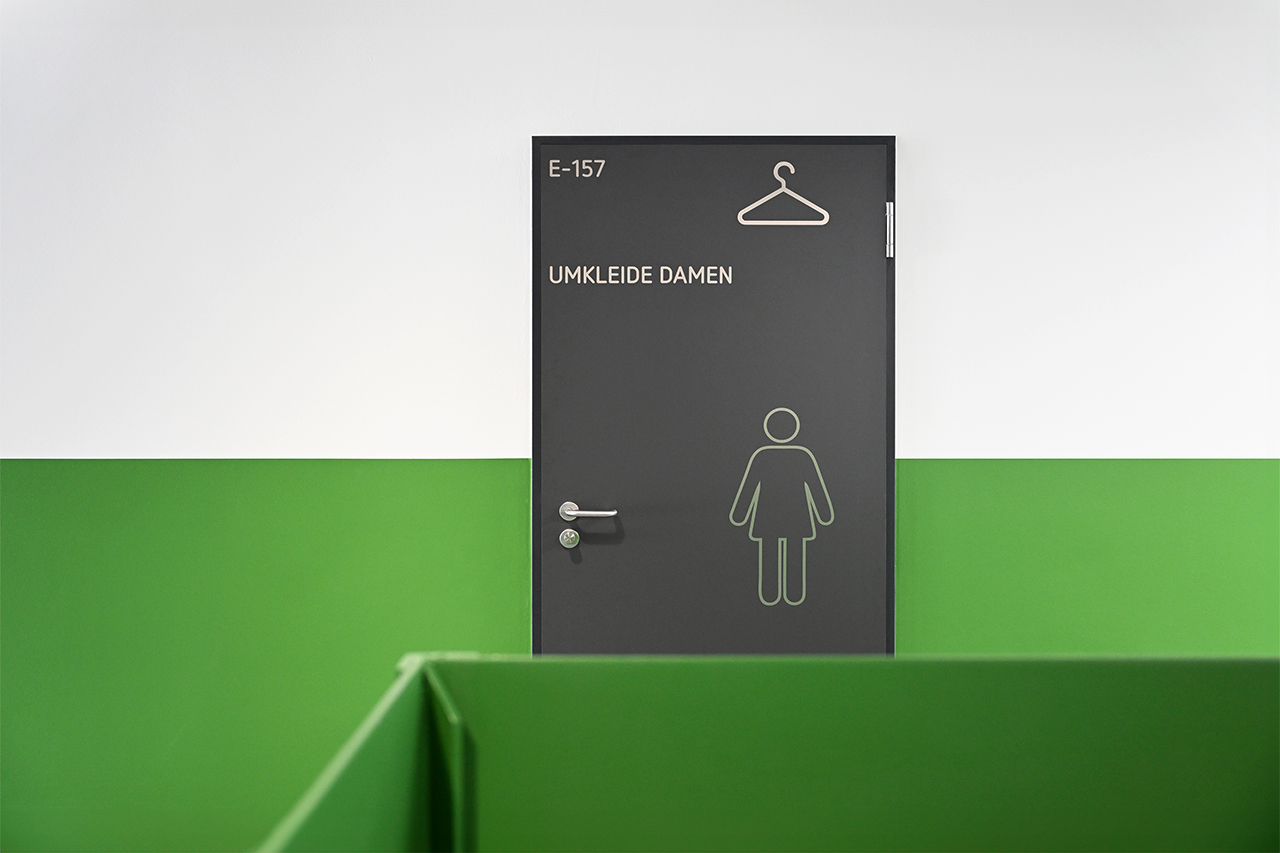 Sportzentrum Wiemelhausen | Leit- und Orientierungssystem