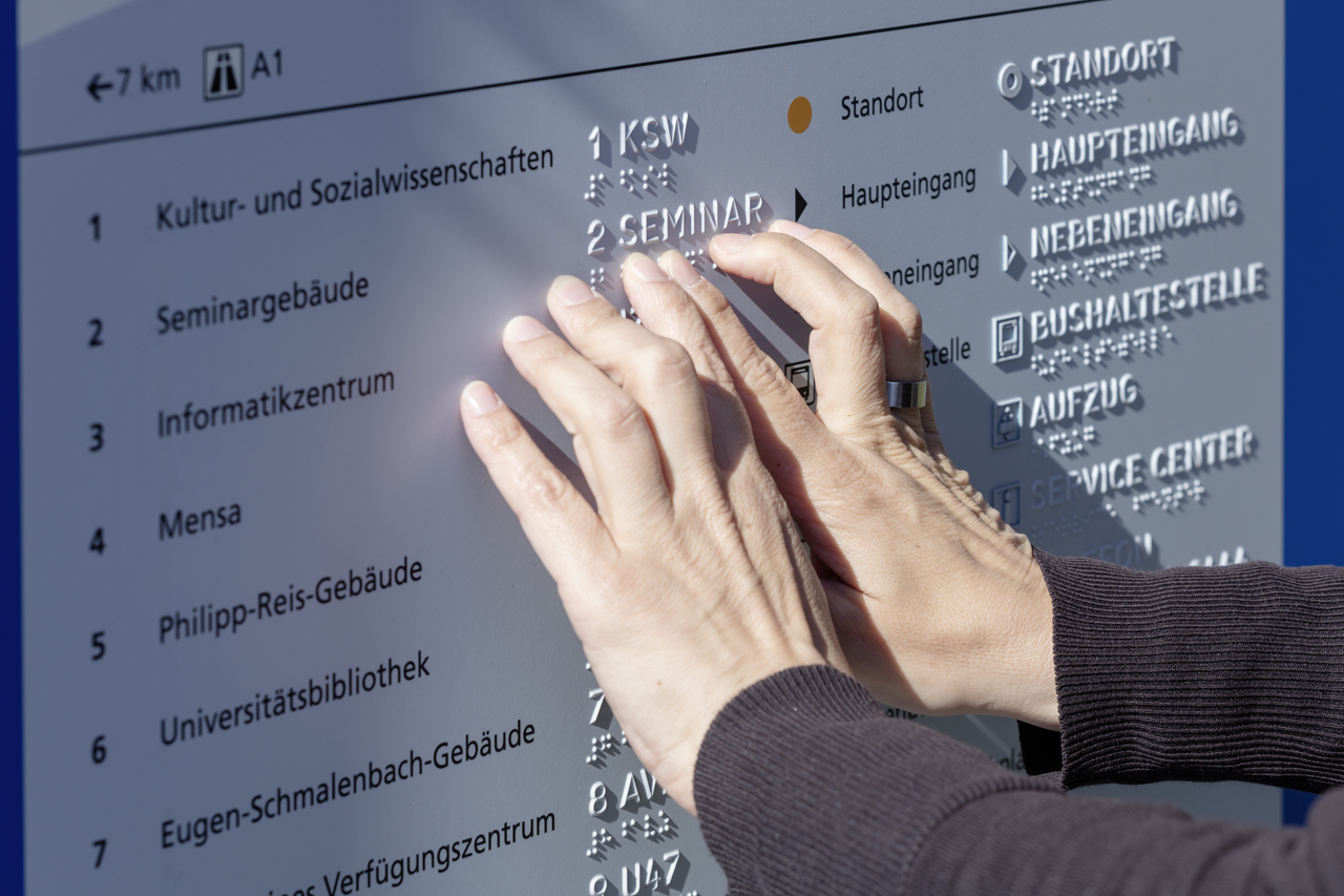 FernUniversit&auml;t in Hagen | Leit- und Orientierungssystem