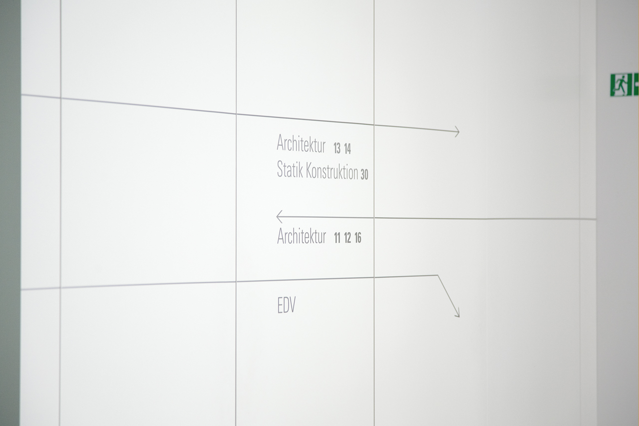 pbr | Leit- und Orientierungssystem