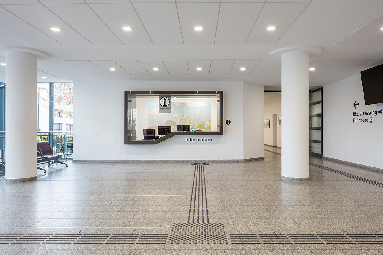 Stadt Osnabr&uuml;ck | Leitsystem Stadthaus 1