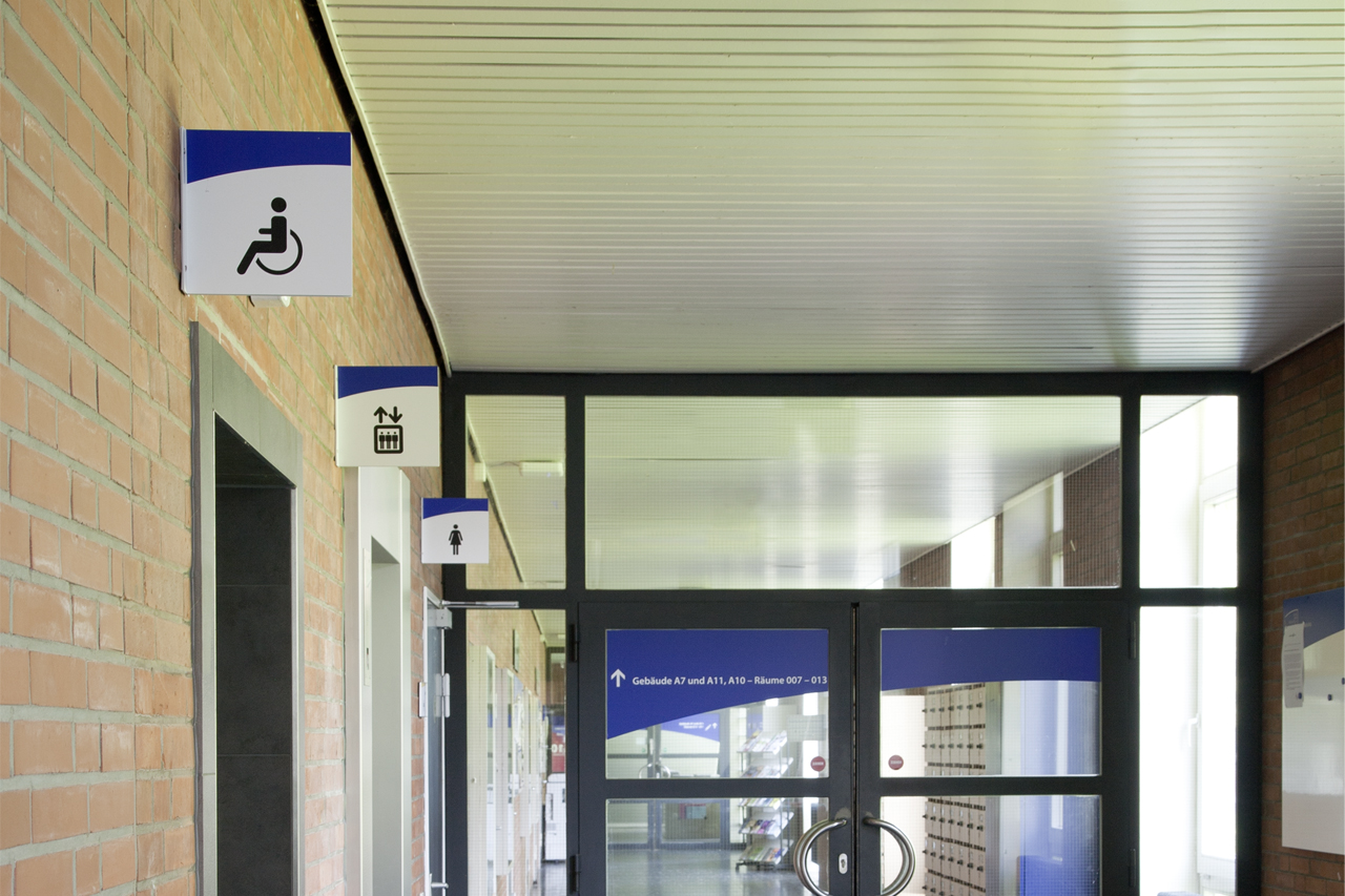 Carl von Ossietzky Universit&auml;t Oldenburg | Leit- und Orientierungssystem