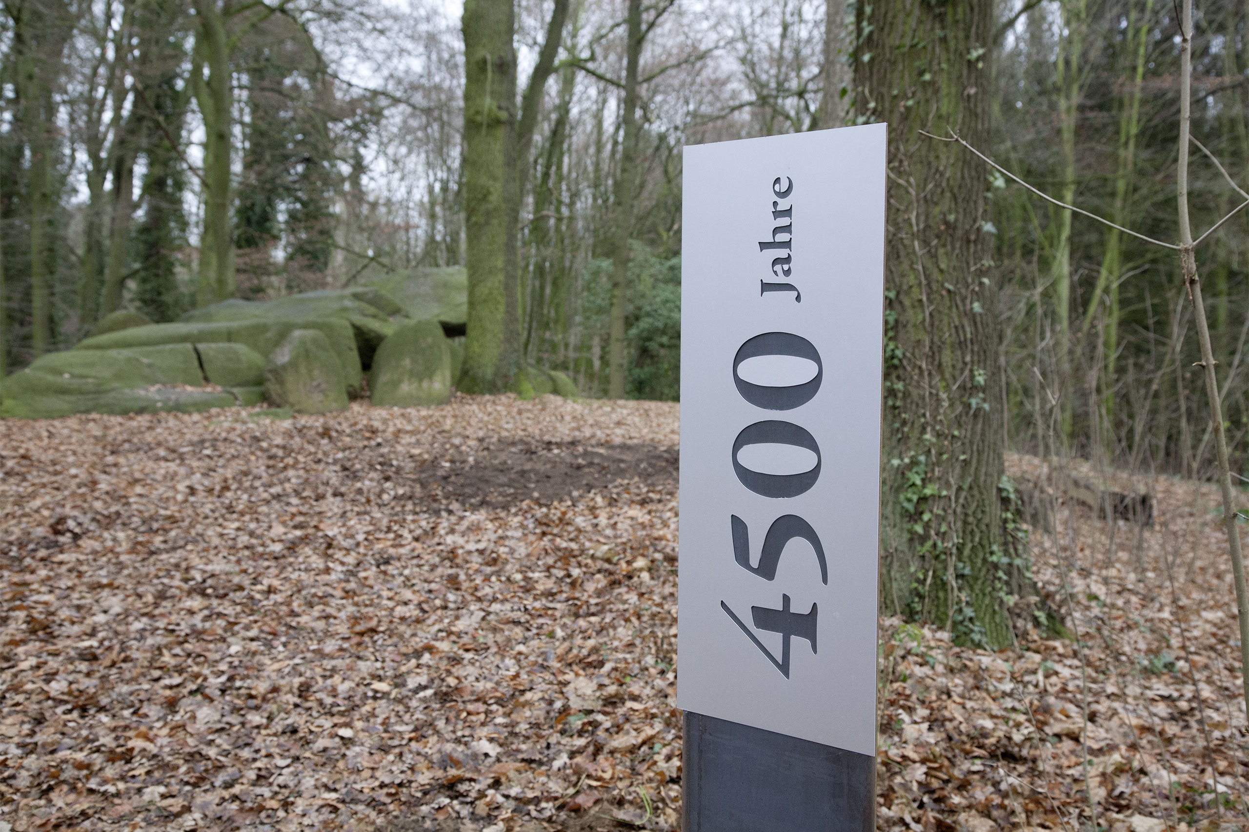 Gretescher Steine |  Installation f&uuml;r Megalithgrab Gretescher Steine