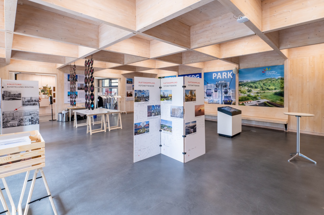 Bezirksamt Marzahn-Hellersdorf von Berlin | Imagekampagne „Plattensammlung“